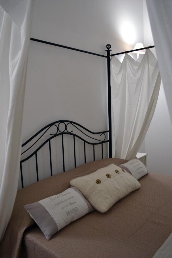 Hotel Dimora Castelli à Palerme Extérieur photo